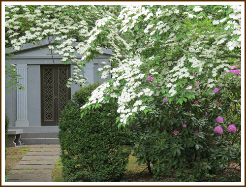 Mausoleum Plot Locust Valley